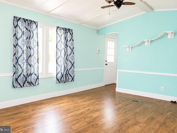 5th image of 23357 Dill Ln #21117