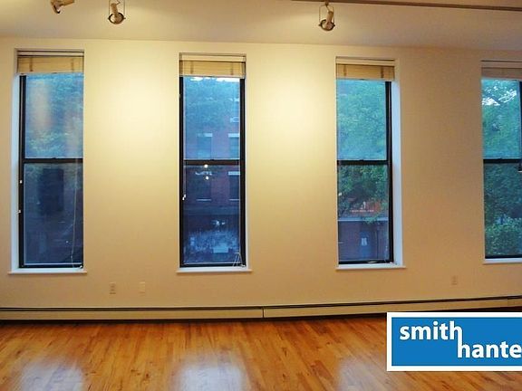 5th image of 317 Atlantic Ave #Top