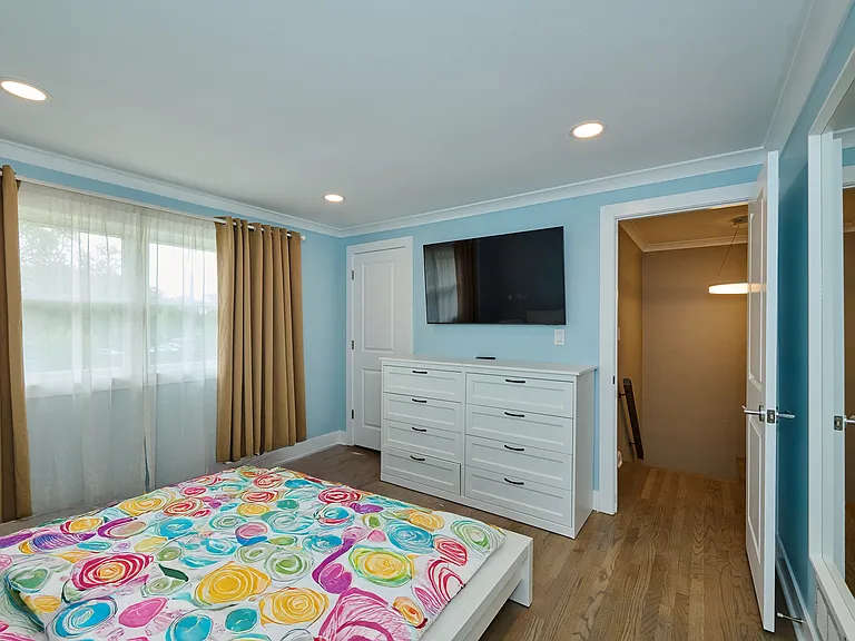 926 N Boxwood Dr #B — Photo 22