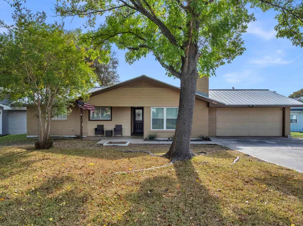 414 E Castleshoals Drive, Granite Shoals, TX 78654