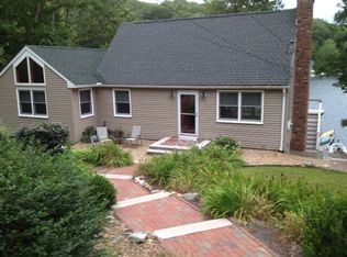 99 Little Alum Rd, Brimfield, MA 01010