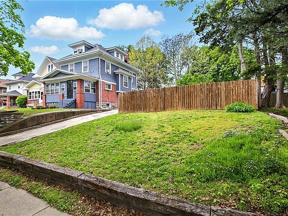 3rd image of 112 S Cypress Ave