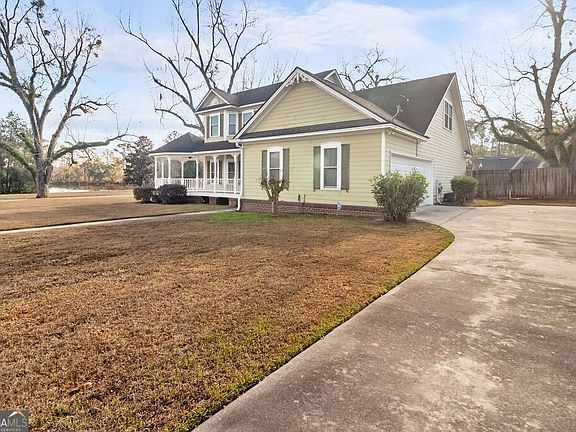 3rd image of 103 Victorian Way