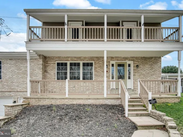 26 Autumn Dr, Dillsburg, PA 17019