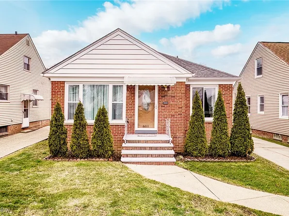 6611 Dartworth Dr, Parma, OH 44129