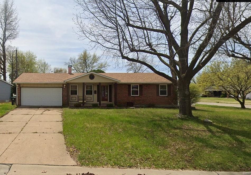 1st image of 2100 E Humes Ln