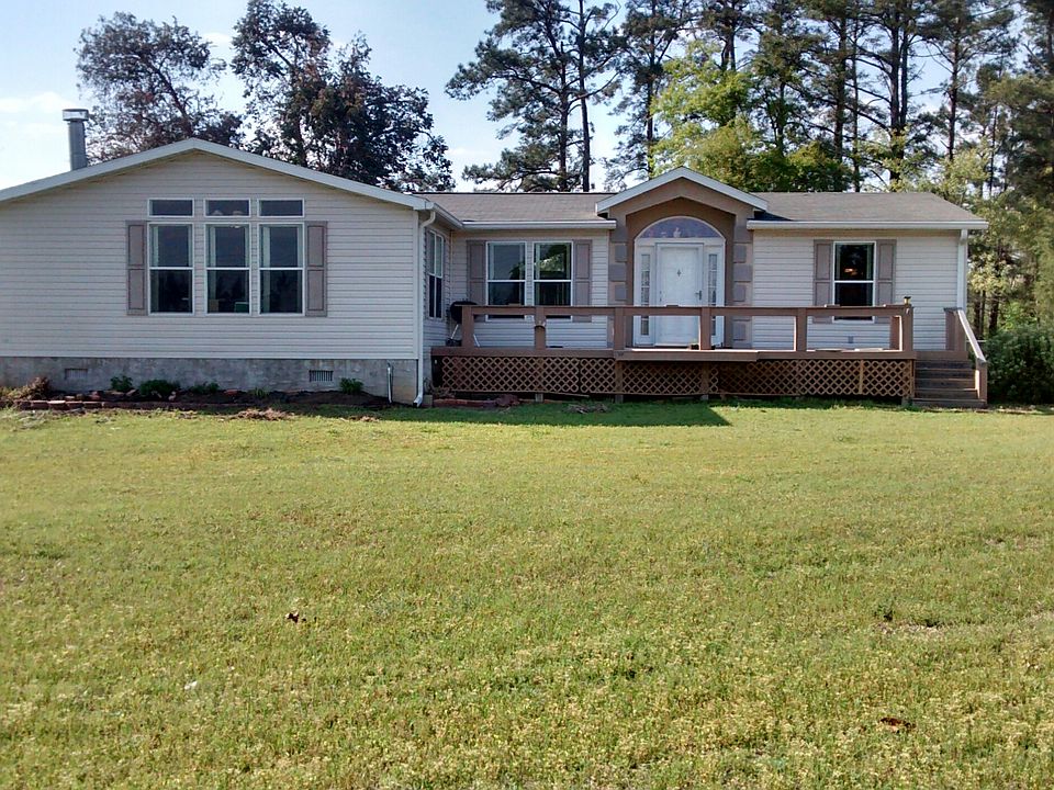 1st image of 11 Reese Farm Ln