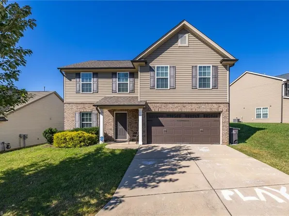 4992 Longburn Ln, Kernersville, NC 27284