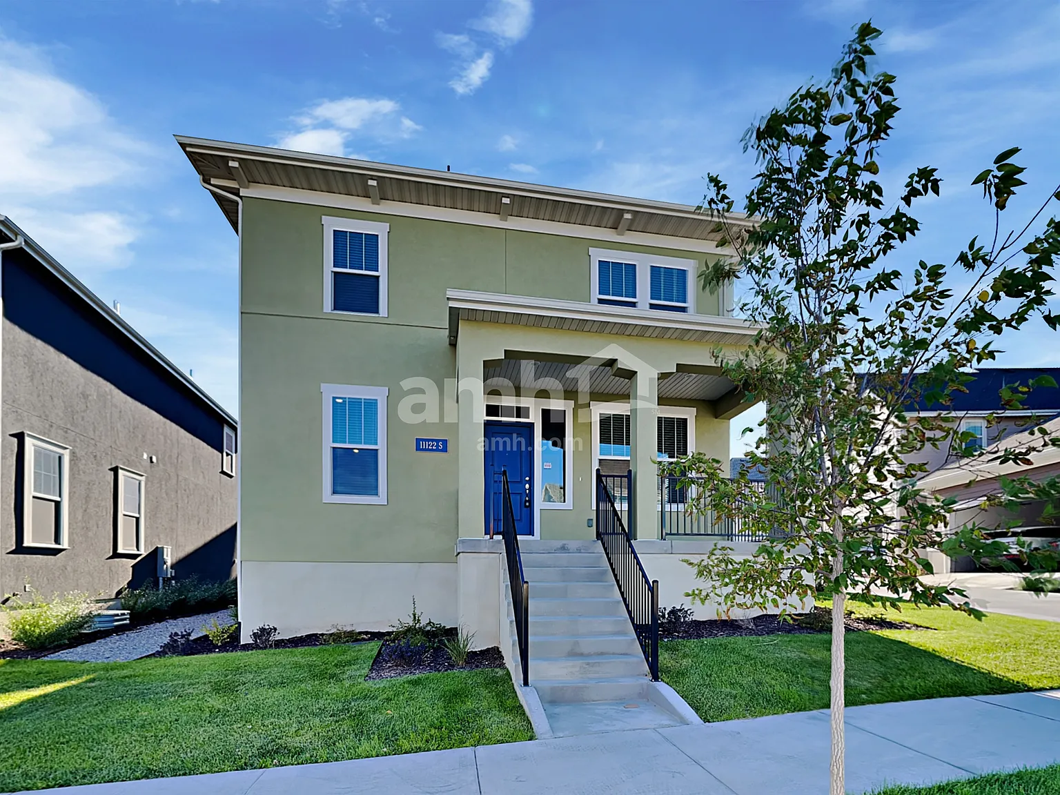 5 bed, 3.5 bath, 2749 sqft, $2,930 — Photo 1