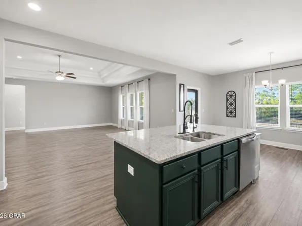 171 Grafton St, Southport, FL 32409