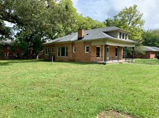 121 Blythe Ct, Berea, KY 40403