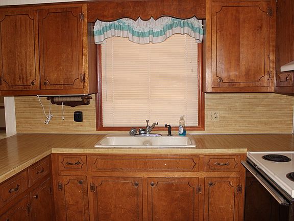 5th image of 1151 Mountain Hill Rd