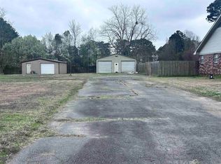 4 W 59th Ave, Pine Bluff, AR 71603
