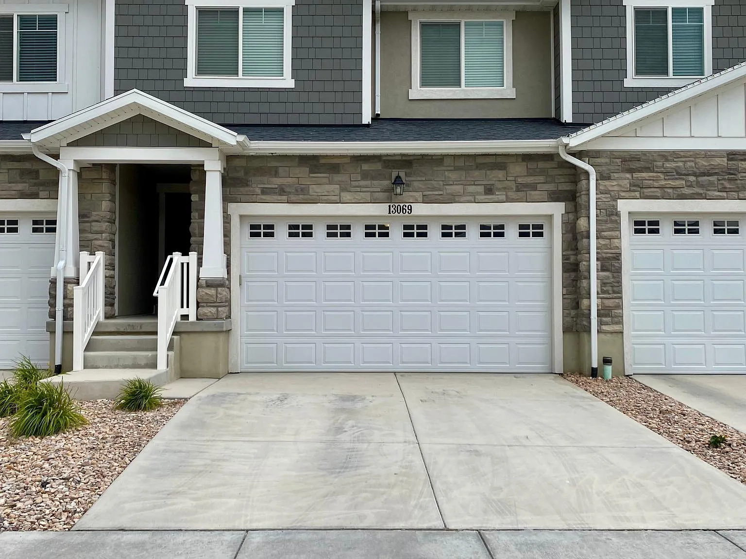 4 bed, 3.5 bath, 2142 sqft, $2,350 — Photo 1
