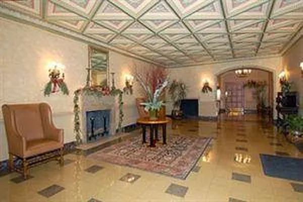 Sold by Real Direct | media 9