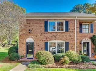 6711 Constitution Ln, Charlotte, NC 28210