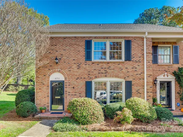 6711 Constitution Ln, Charlotte, NC 28210