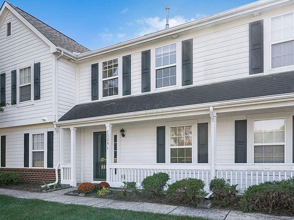 3rd image of 6305 Lakeview Dr E #31
