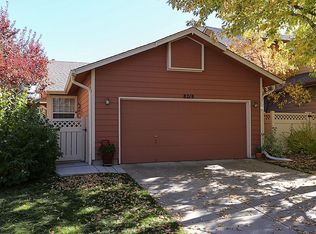 8218 S Gaylord Ct, Centennial, CO 80122