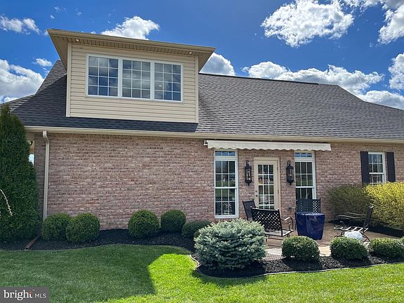 4th image of 659 Tudor Dr