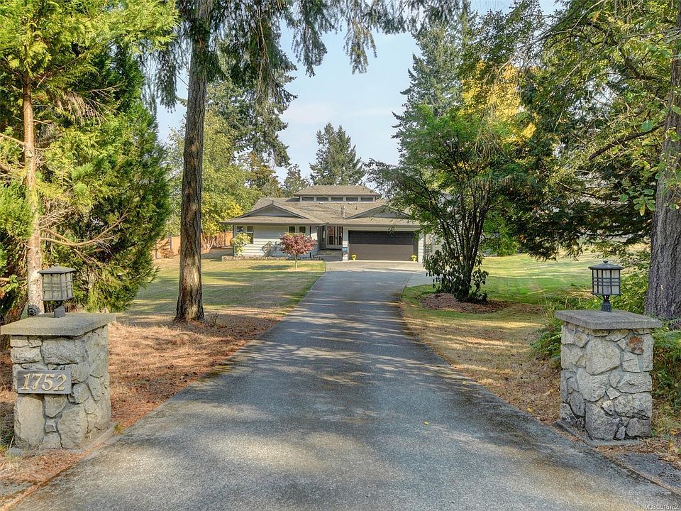 1752 Lands End Rd, North Saanich, BC V8L 5J6 MLS 916762 Zillow