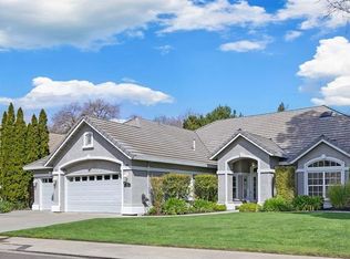 595 E Riverside Dr, Woodbridge, CA 95258