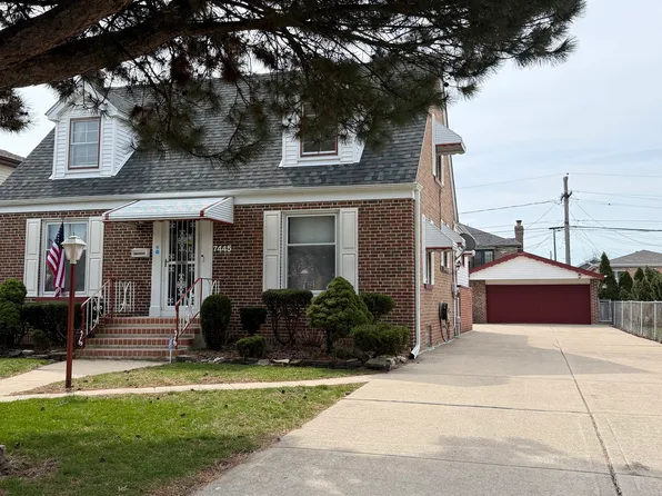 7445 W Winona St, Harwood Heights, IL 60706