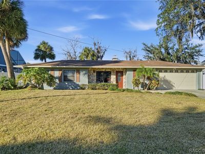 2051 NW 17th St, Crystal River, FL, 34428