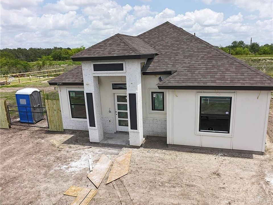 1st image of 2441 Via Roma Rd