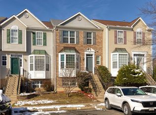 2502 Weston Ct, Crofton, MD 21114