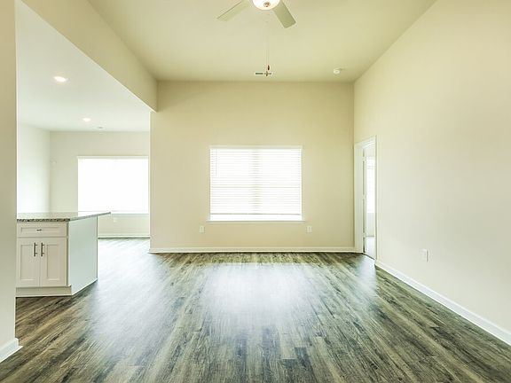 5th image of 4574 Morgan Dr