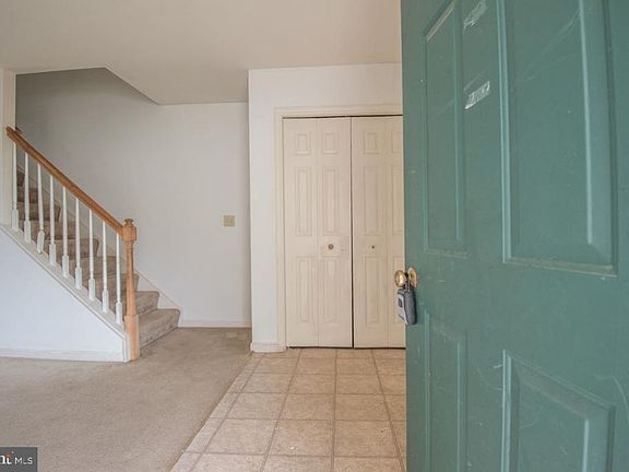 5th image of 41 Evans Dr
