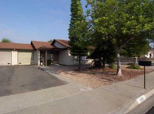 1391 Panorama Ridge Rd, Oceanside, CA 92056