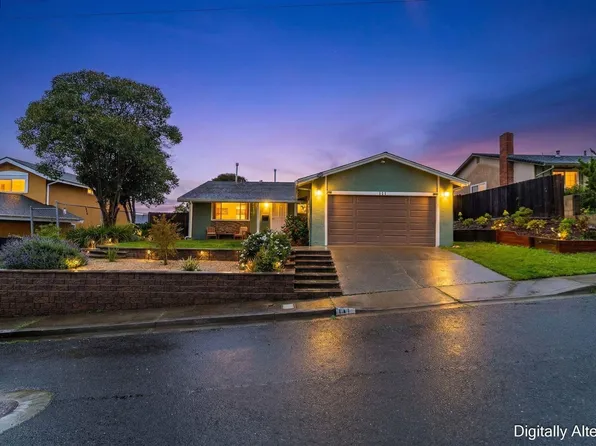 141 Dartmouth Ave, Vallejo, CA 94589