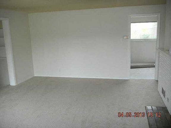 3rd image of 10630 18th Ave S