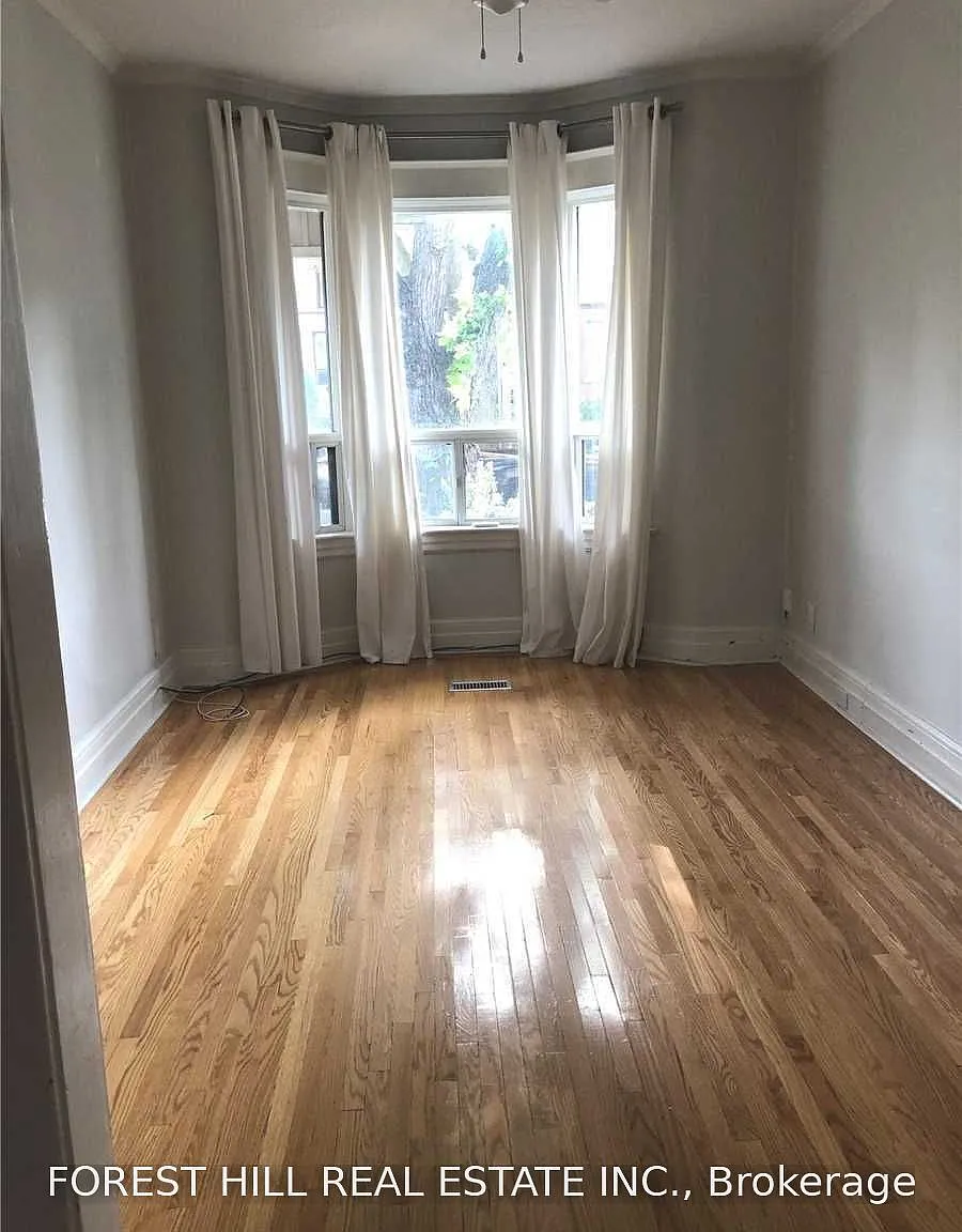 3 bed, $5,000 — Photo 4