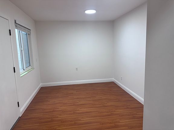 3rd image of 1355 19th Ave #1