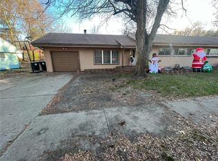 520 Shawn Dr, Belton, MO 64012