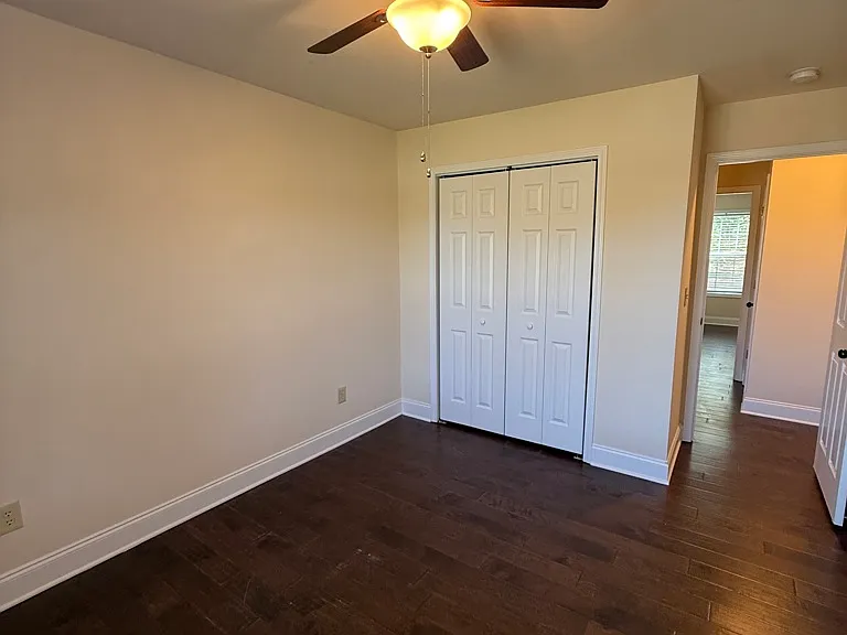 6214 Helen St — Photo 12