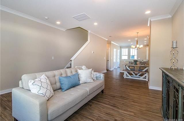 2nd image of 111 Mint Ave #1102