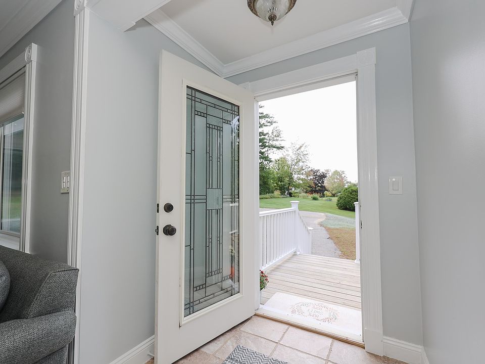 1371 River Road, Manchester, NH 03104 Zillow