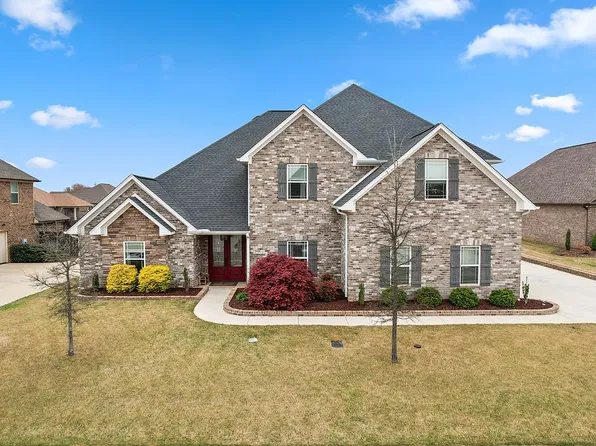 24306 Beacon Cir, Athens, AL 35613