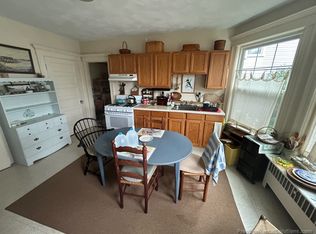 295 Nahant Rd APT 3, Nahant, MA 01908