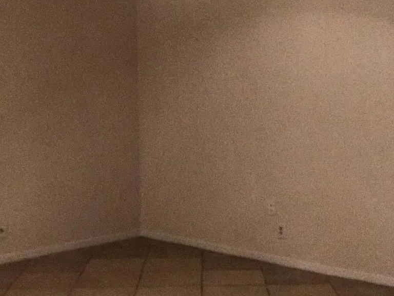 livingrom unique tile placement