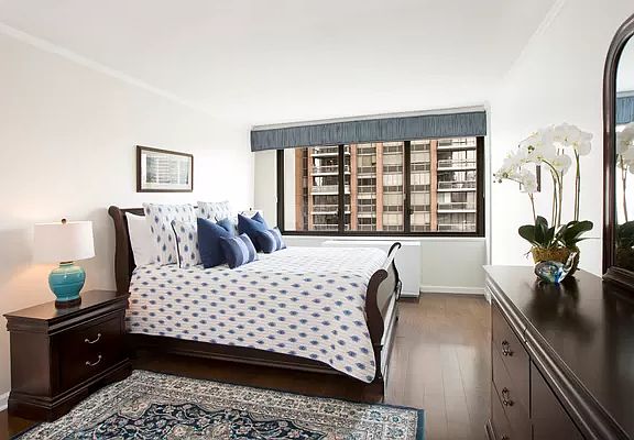 4th image of 300 E 59th St APT 1105
