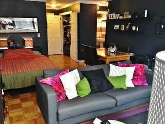 Rented by City Connections Realty | media 5