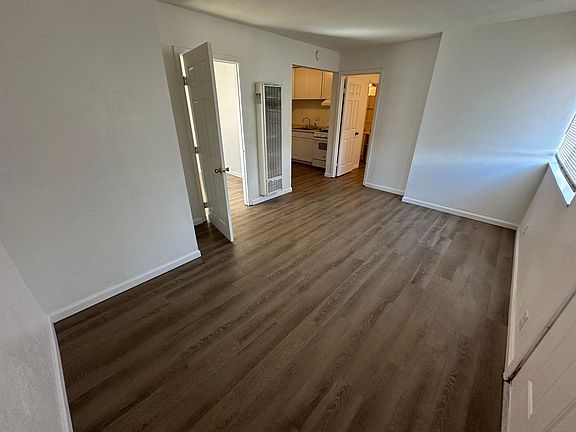 2nd image of 185 Circle Dr #8-A
