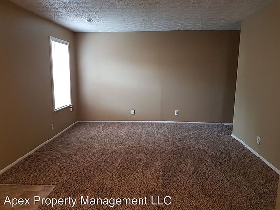 3rd image of 9124 Cedarpark Ln APT B