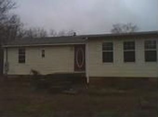 131 Wilson St, Maysville, GA 30558