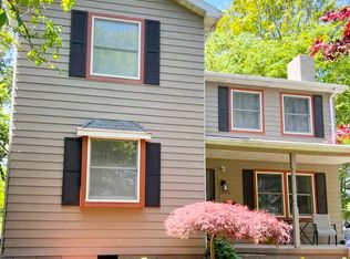 1311 SE Riverside Dr, Evansville, IN 47713